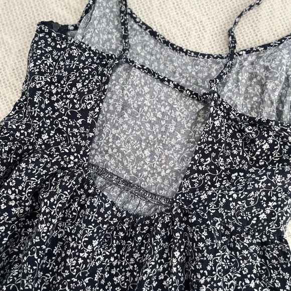 H&M Divided Backless Floral Spaghetti Strap Mini Dress 4 S - Picture 7 of 7